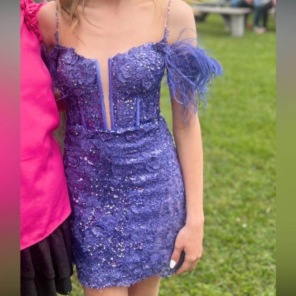 Sherri hill 55104